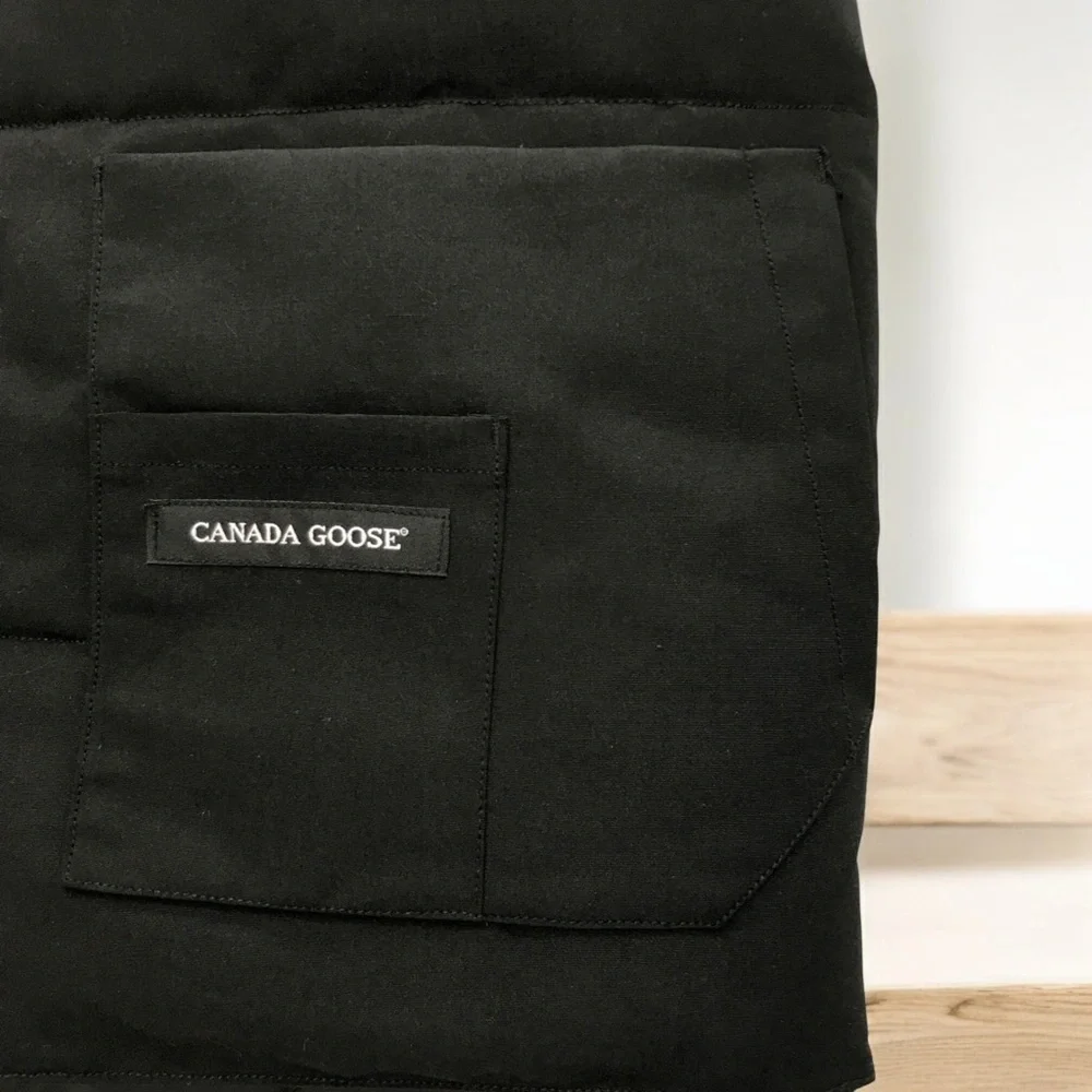 Canada Goose Black Puffer Vest - Picture 5 of 7